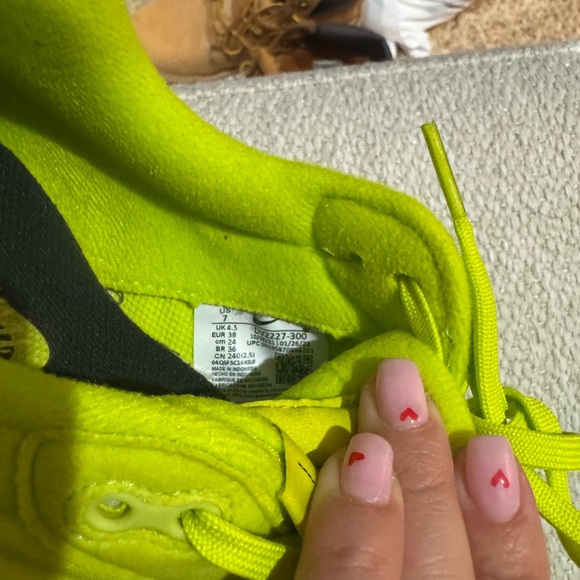 Nike Women's Neon Yellow Athletic Shoes - Picture 5 of 5
